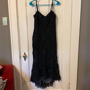 Lulus Mermaid-Style Black Lace Midi Dress